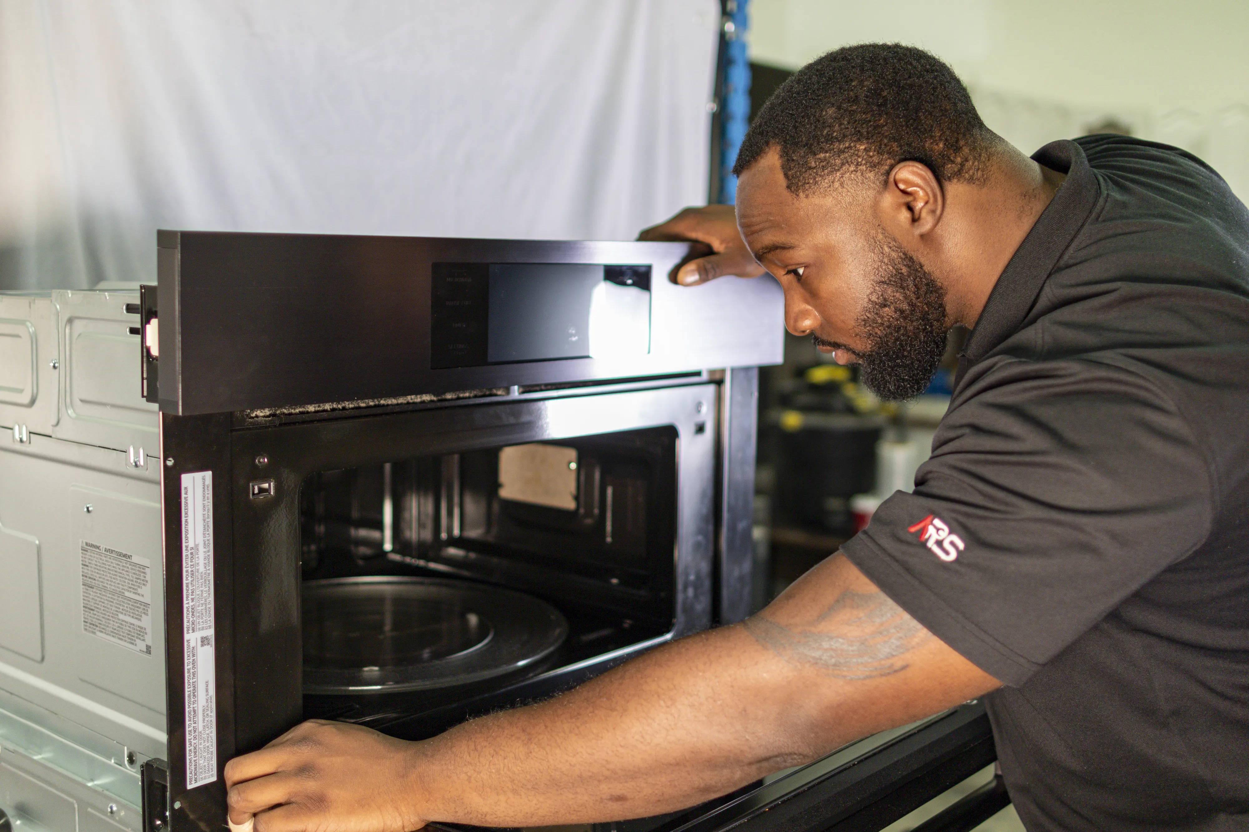 Microwave maintenance inspection Microwave maintenance inspection