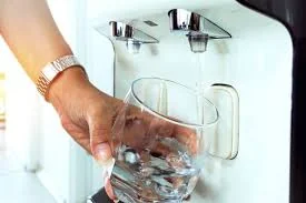 Toronto Refrigerator Water Filter Repair Cost & Maintenance