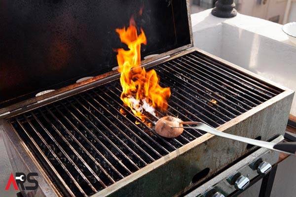 The BEST Grill Cleaning Hacks