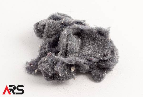 How to clean a dryer lint trap